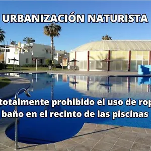 https://urbanizacin-naturista-baha-de-vera-apartamento-mamen.es-andalucia.com